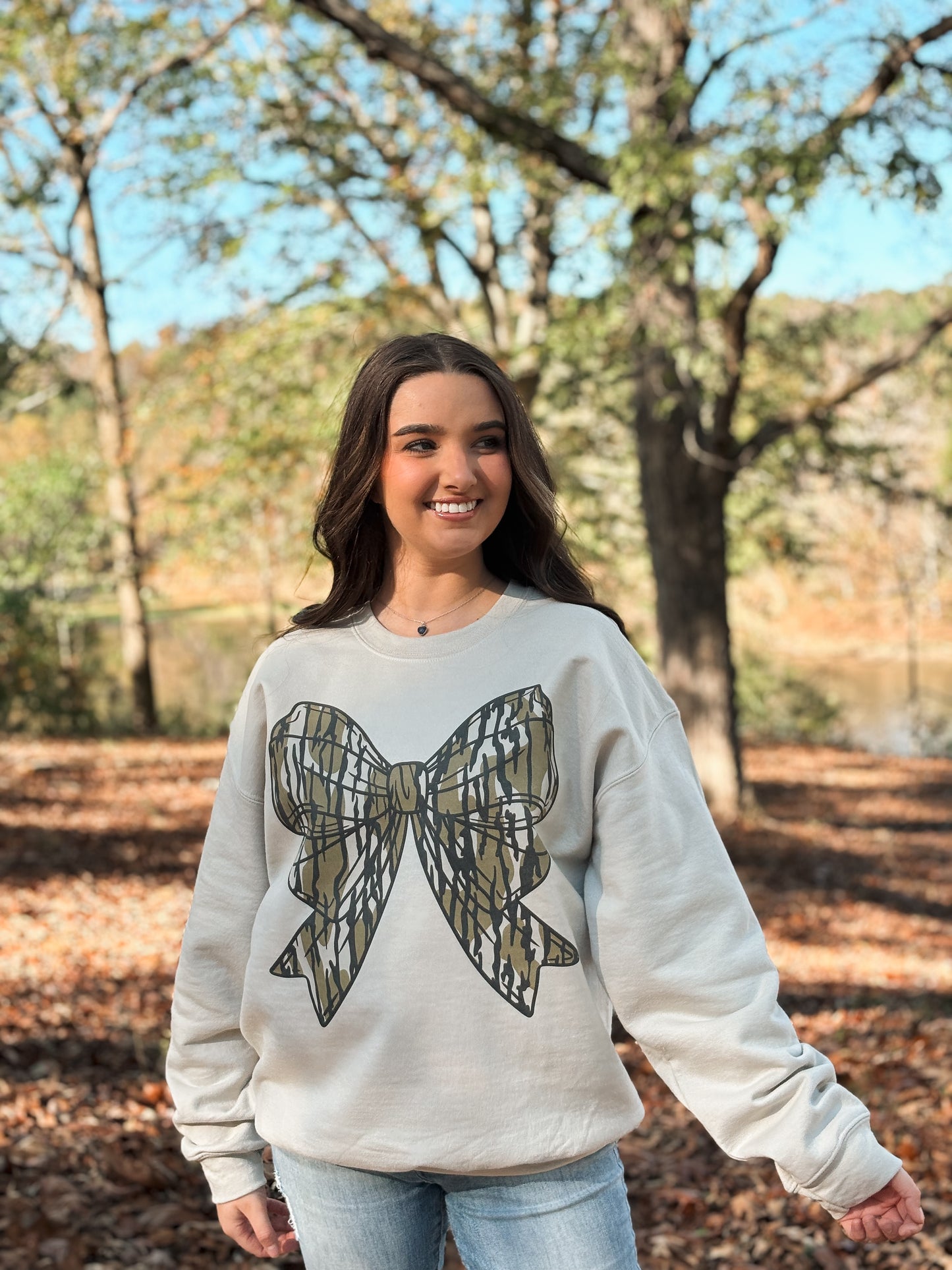 Bottomland Bow Sweatshirt